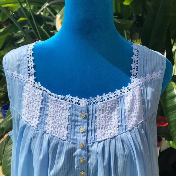 NWT EILEEN WEST 100% cotton blue knee length gown